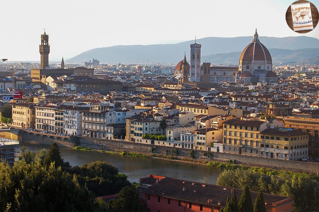 Parque y mirador Piazzale Michelangelo Florencia
