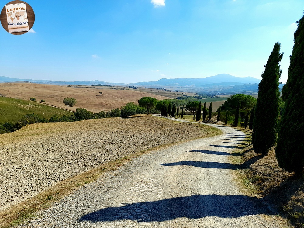 Valle d'Orcia Cappella della Madonna di Vitaleta Toscana