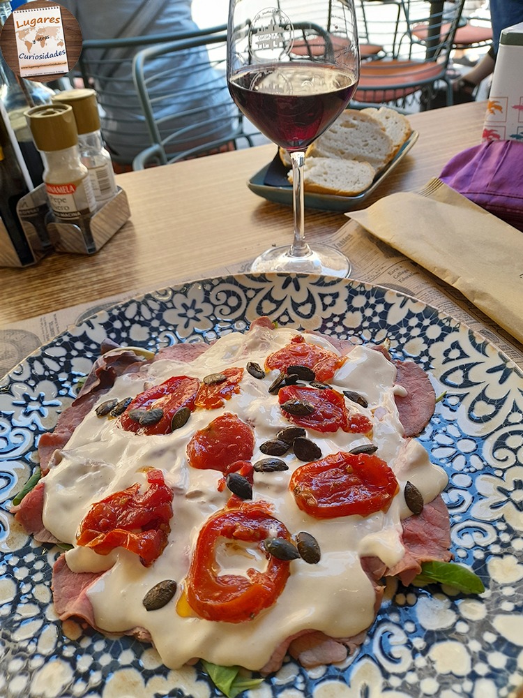 San Gimigiano Toscana Carpaccio