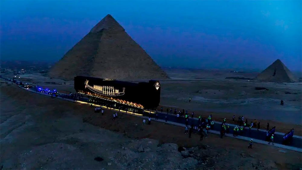 barca solar de keops