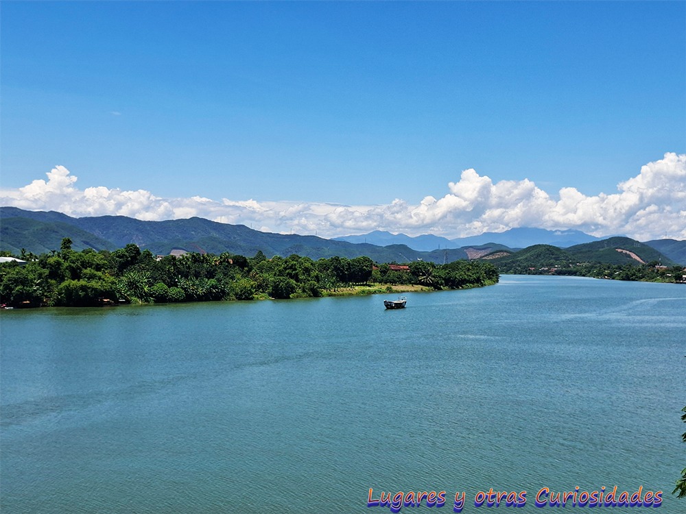 Pagoda de Thien Mu Hué Vietnam