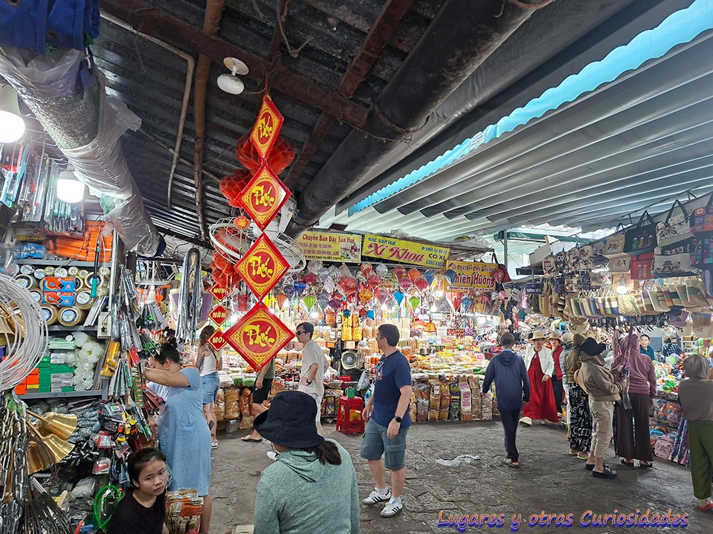 mercado Dong Ba Hué Vietnam