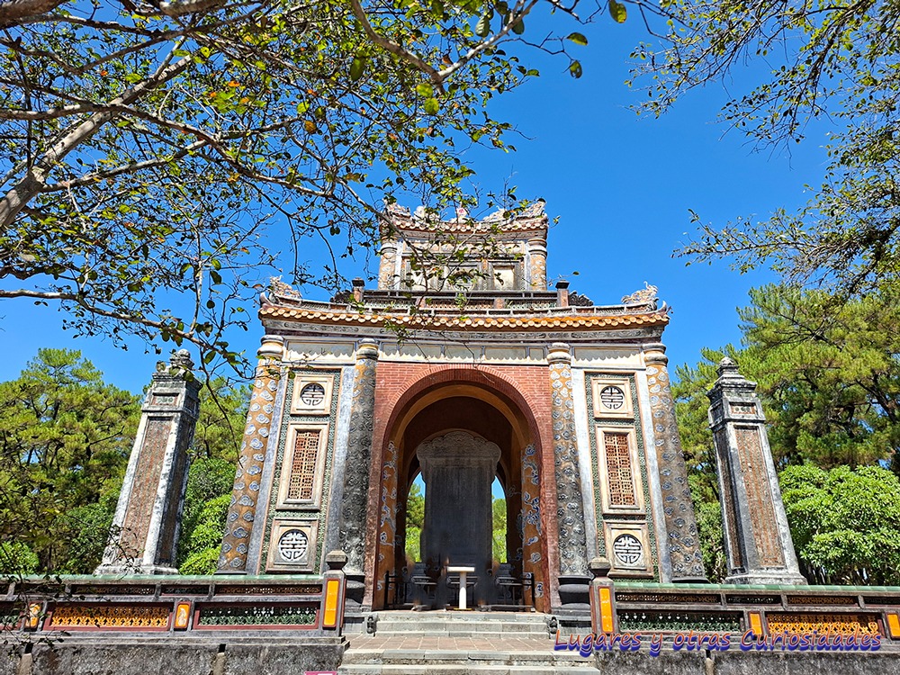 Tumba del Emperador Minh Manga, Hué Vietnam