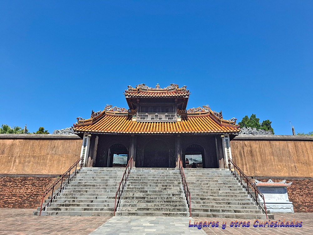 Tumba del Emperador Minh Manga, Hué Vietnam