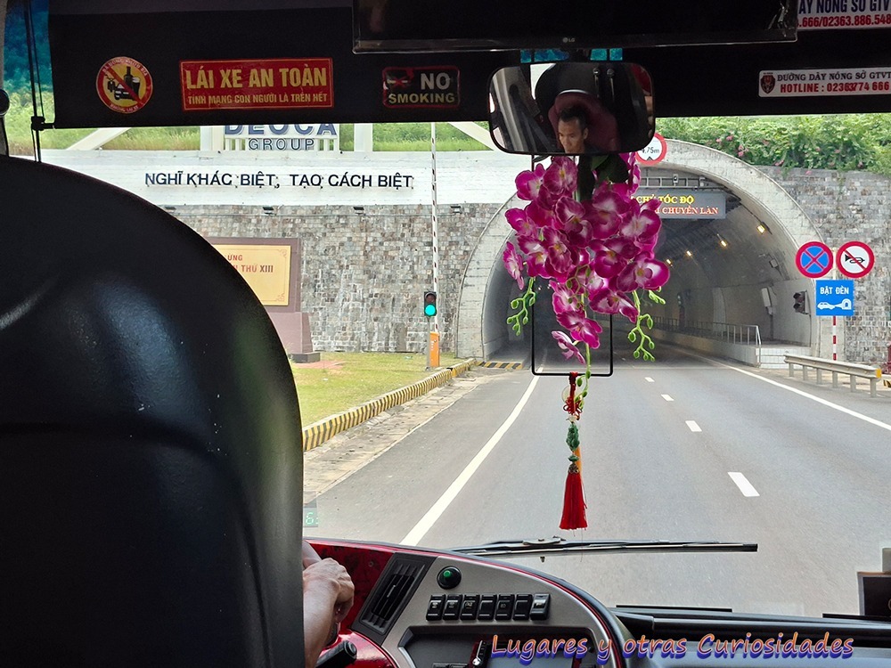túnel Hải Vân Vietnam