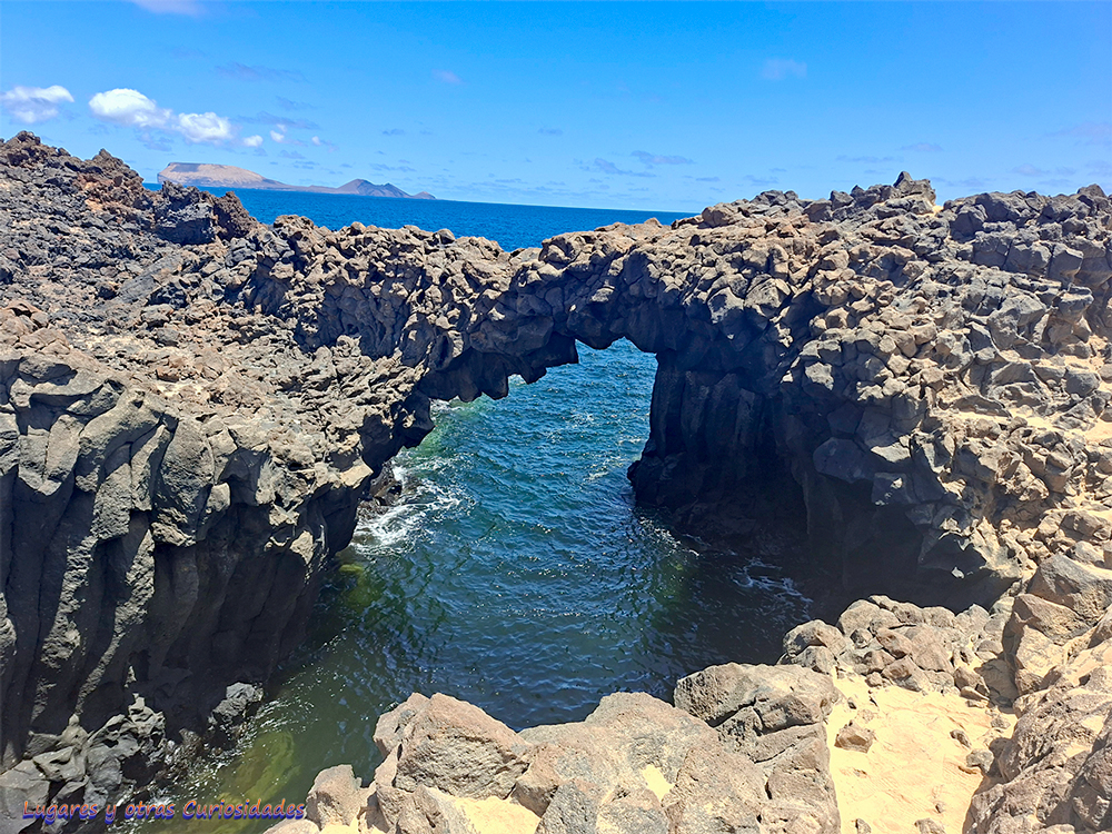Arco de los Caletones, La Graciosa Lanzarote